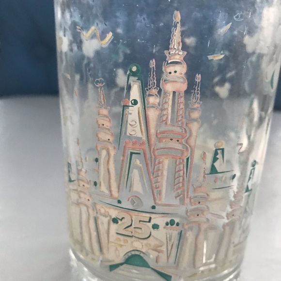 Other - That’s That's All Folks LOONEY TUNES Tumbler Drinking Glass WELCHS 25th
